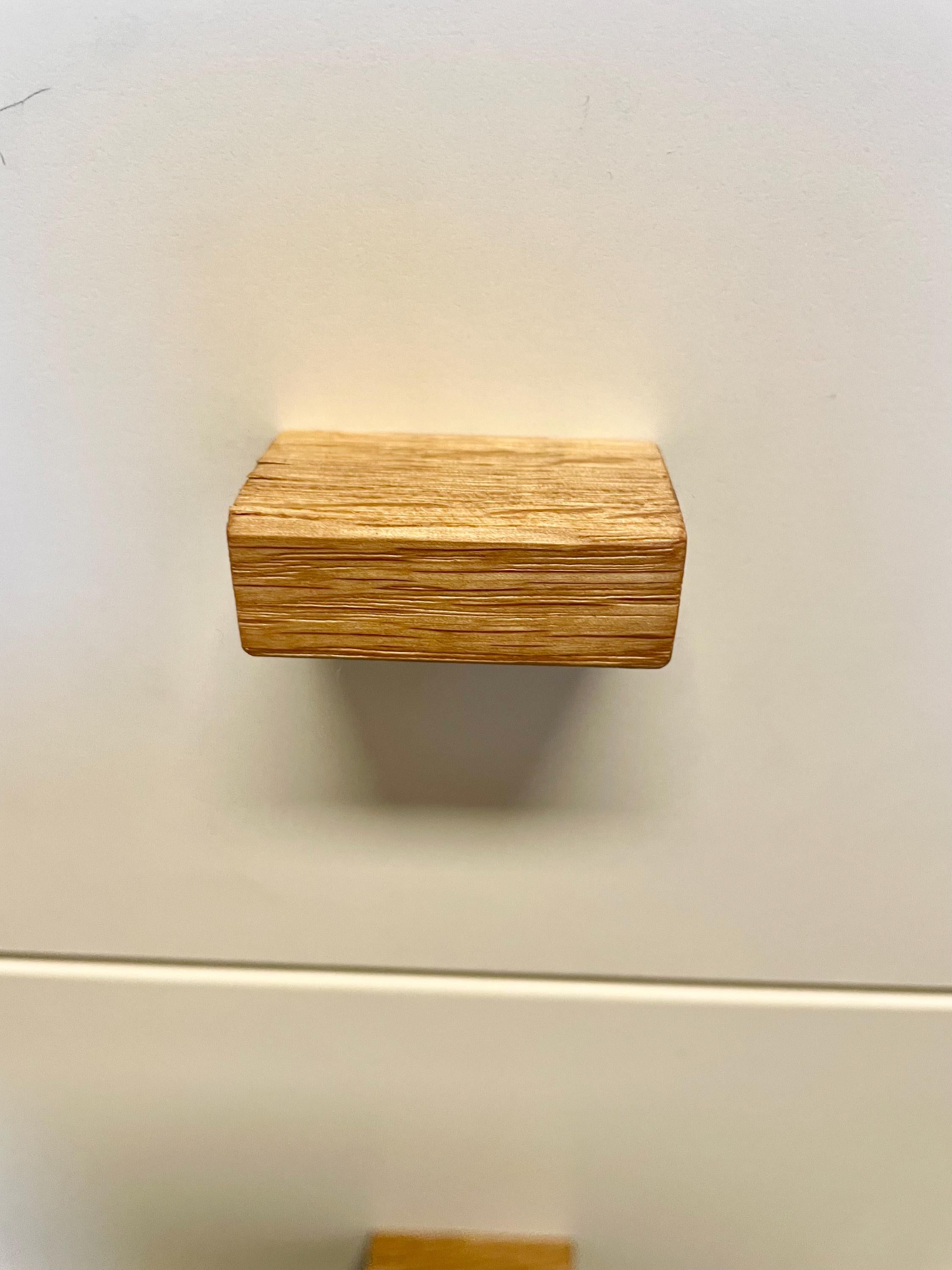 Möbelgriff aus Eichenholz modern, handgefertigt & nachhaltig trapezförmig für Türen, Schubladen + Möbel
