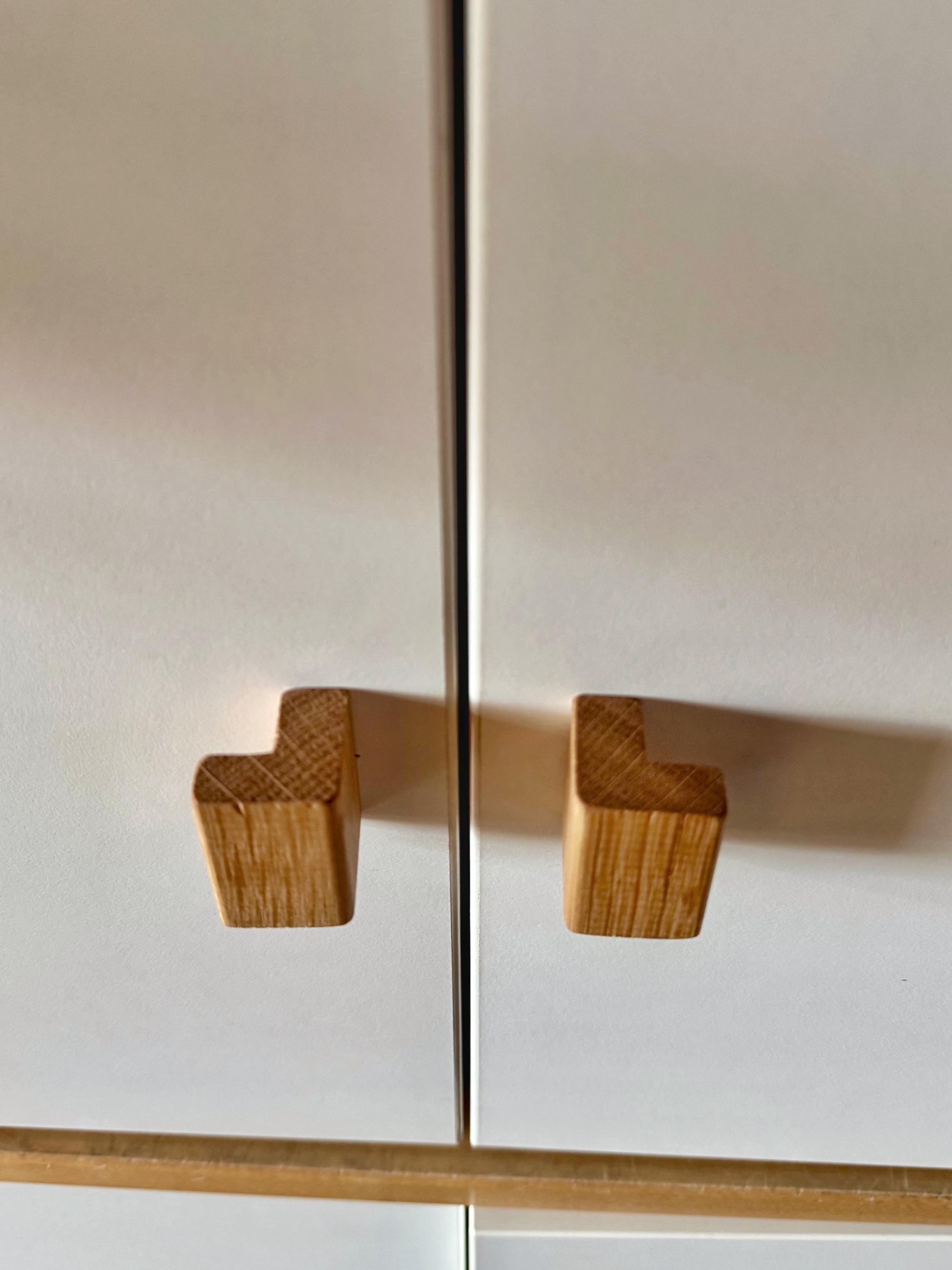 Möbelgriff aus Eichenholz handgefertigt & nachhaltig für Türen, Schubladen + DIY-Möbel