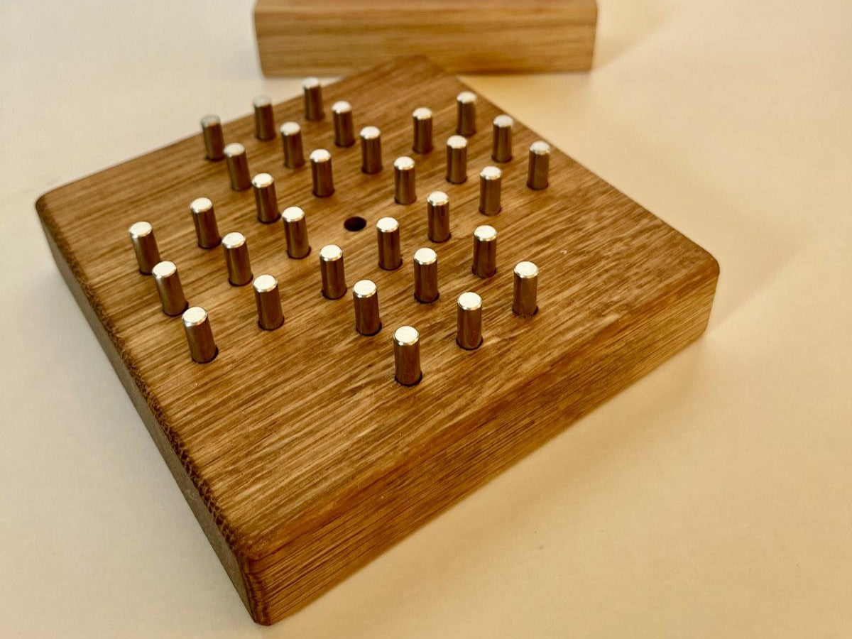 Solitaire: The timeless wooden game for every generation