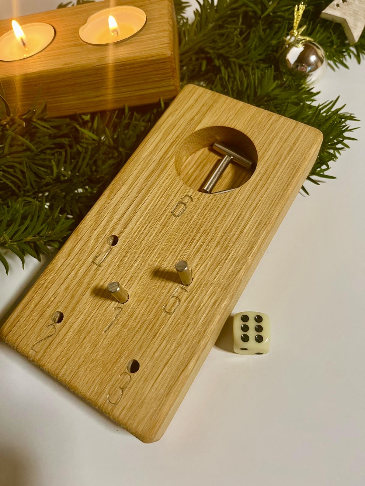 Freiwurf 6  Würfelspiel aus Eiche