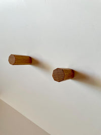 Wandhaken Eiche achteckig Set XL handgefertigter Garderobenhaken & Kleiderhaken aus massivem Holz
