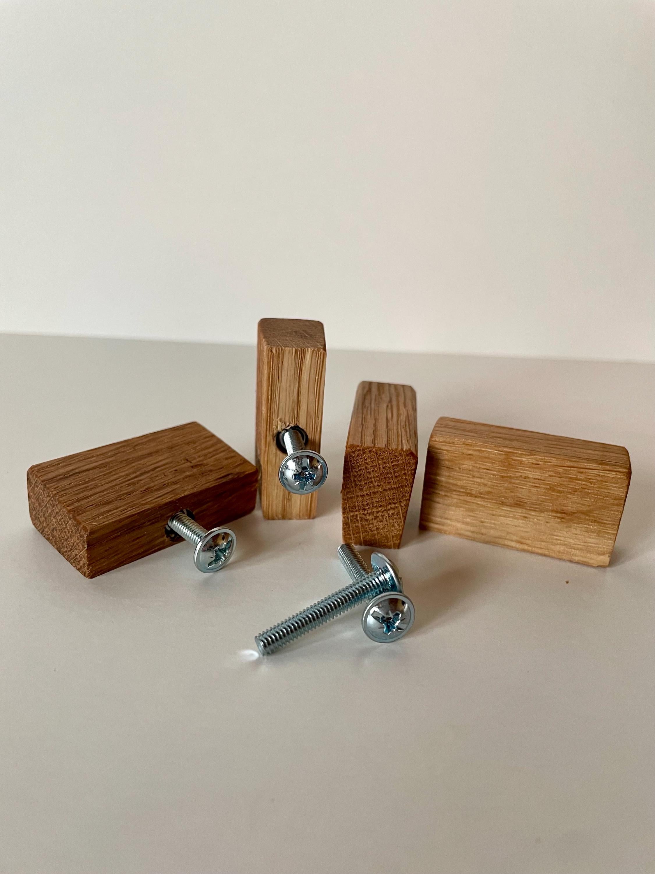 Möbelgriff aus Eichenholz  modern, handgefertigt & nachhaltig  trapezförmig für Türen, Schubladen + Möbel