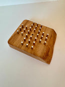 Handgemachtes Holz-Solitär-Spiel - Eiche oder Ahorn - Klassisches Denkspiel für Kinder & Erwachsene- Einzigartige Geschenkidee
